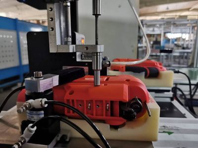 外贸企业正在“反常规”耳机 从代工到品牌，从制造到智造